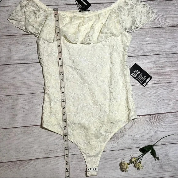 EXPRESS Off The Shoulder Ruffle Lace Thong Bodysuit - Picture 12 of 16
